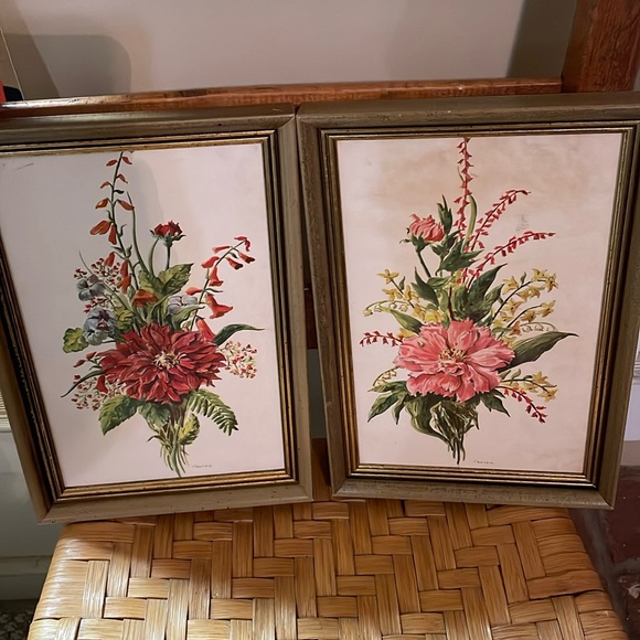 Red Floral Framed Prints - Picture 1 of 4